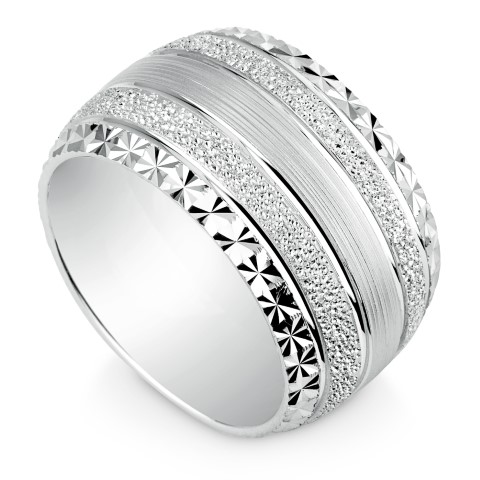 https://goldiam.co.il/sites/default/files/R72893_whitegold%20%28%D7%A7%D7%98%D7%9F%29.jpg